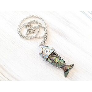 Vintage Abalone Fish Pendant Necklace Articulated Nautical Tropical Jewelry